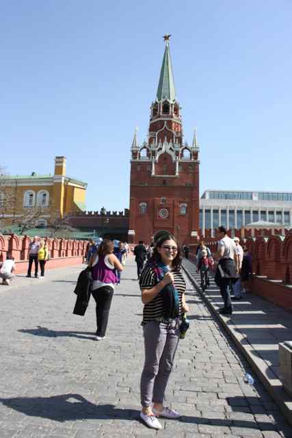 Moscow Highlights: Things to do in Moscow in 4 Days 5 entering the Kremlin
