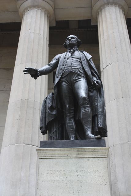 George Washington Statue George Washington in New York City
