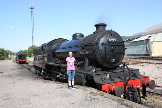 hogwarts express train many harry potter attractions